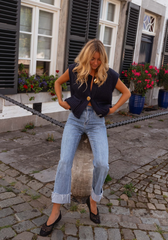 FENJA™ | Den stilrena layering-stickade västen